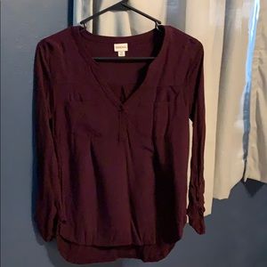 Comfortable 3/4 length sleeve V-neck top